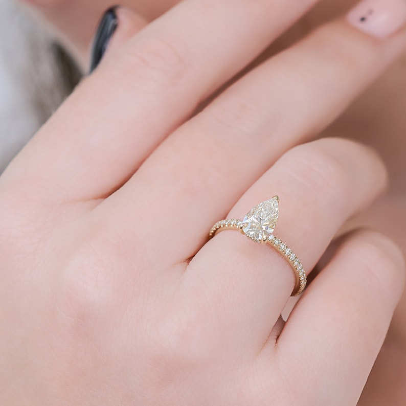 1-23-ct-pear-hidden-halo-pave-cvd-f-vs2-diamond-engagement-ring