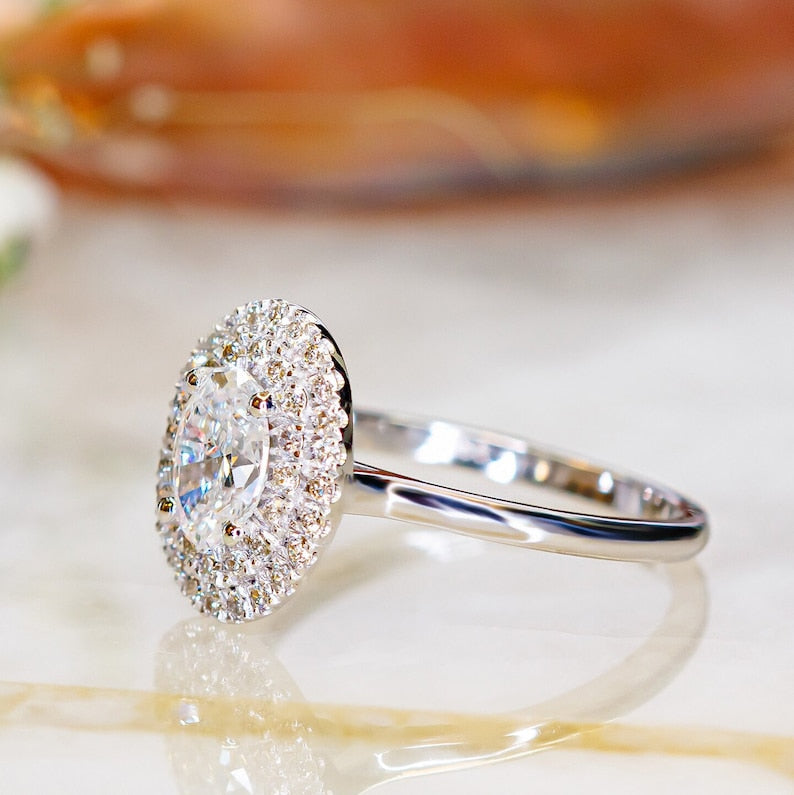 oval-double-halo-e-vs2-diamond-engagement-ring