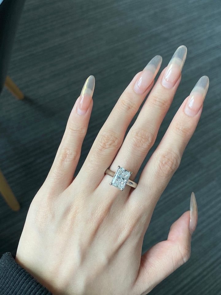 2.50ct-3.50ct Radiant Cut Lab Grown Diamond Solitaire Engagement Ring