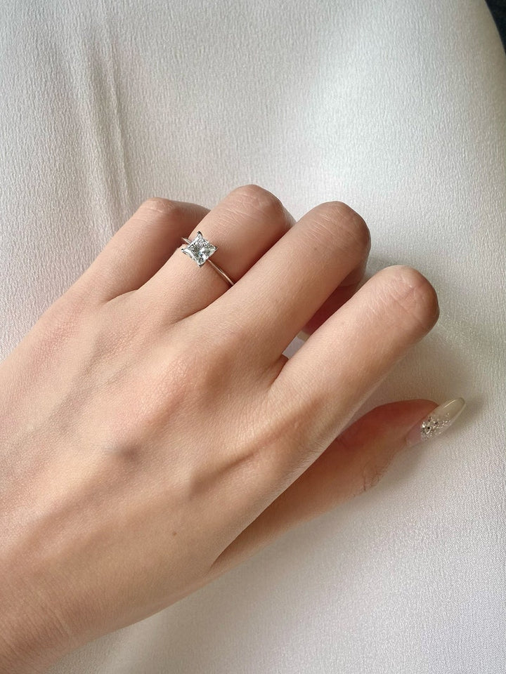 1.0ct-2.0ct Princess Cut Lab Grown Solitaire Diamond Engagement Ring