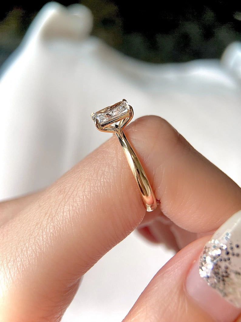 1.0ct-2.0ct Radiant Cut Lab Grown Solitaire Diamond Engagement Ring