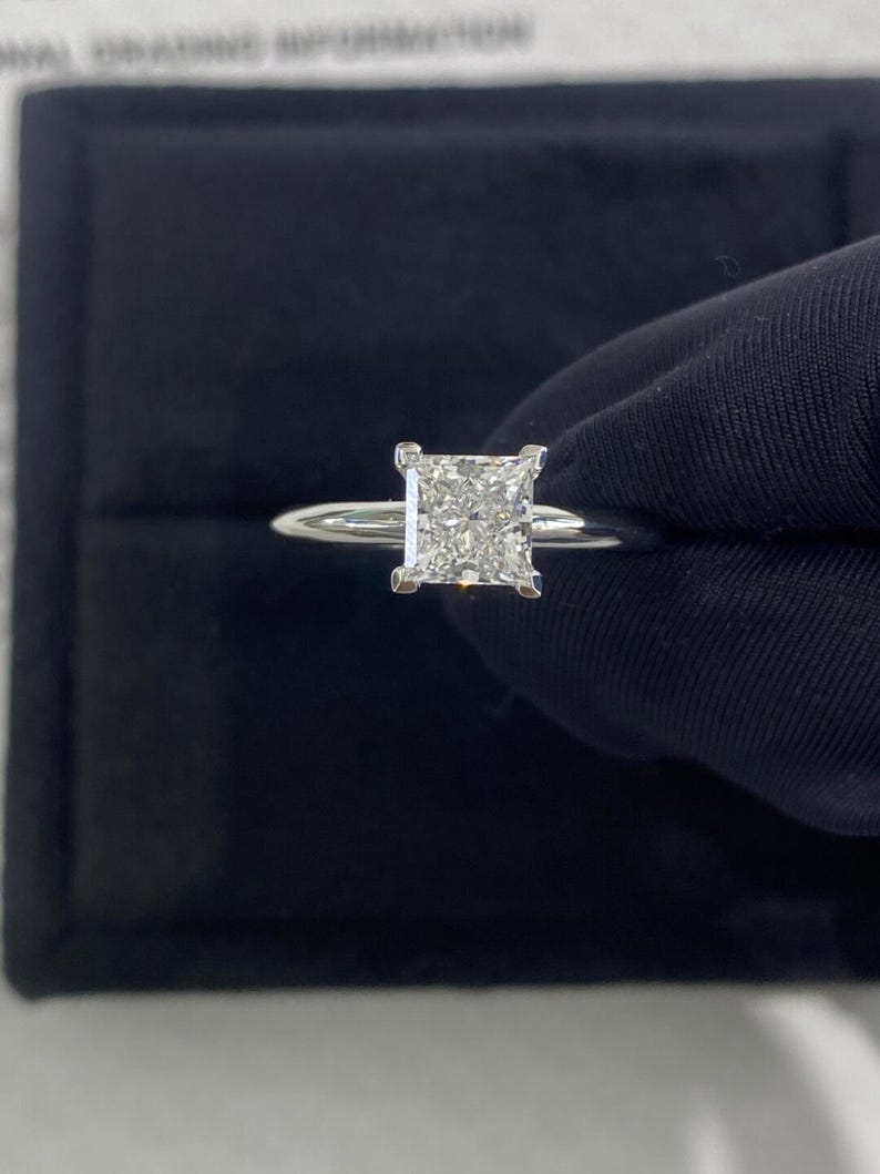 1.0ct-2.0ct Princess Cut Lab Grown Solitaire Diamond Engagement Ring