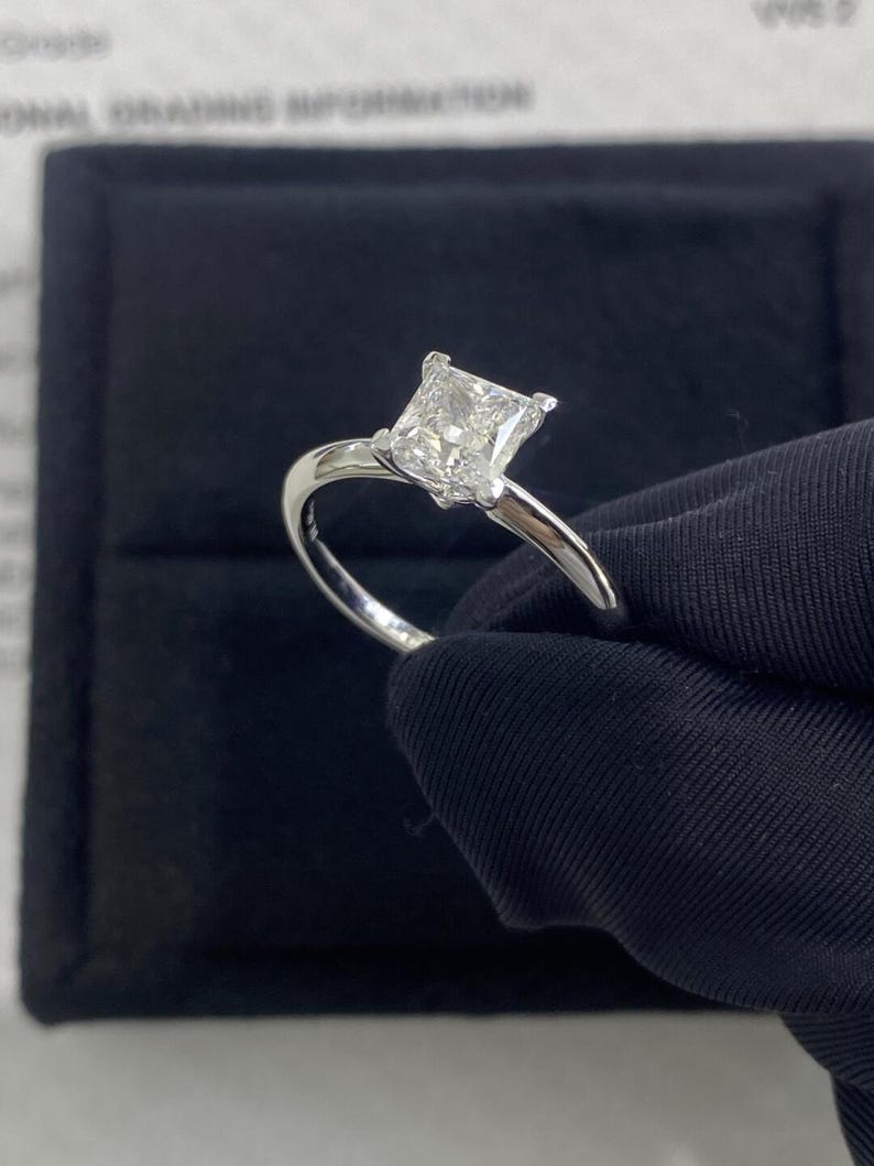 1.0ct-2.0ct Princess Cut Lab Grown Solitaire Diamond Engagement Ring