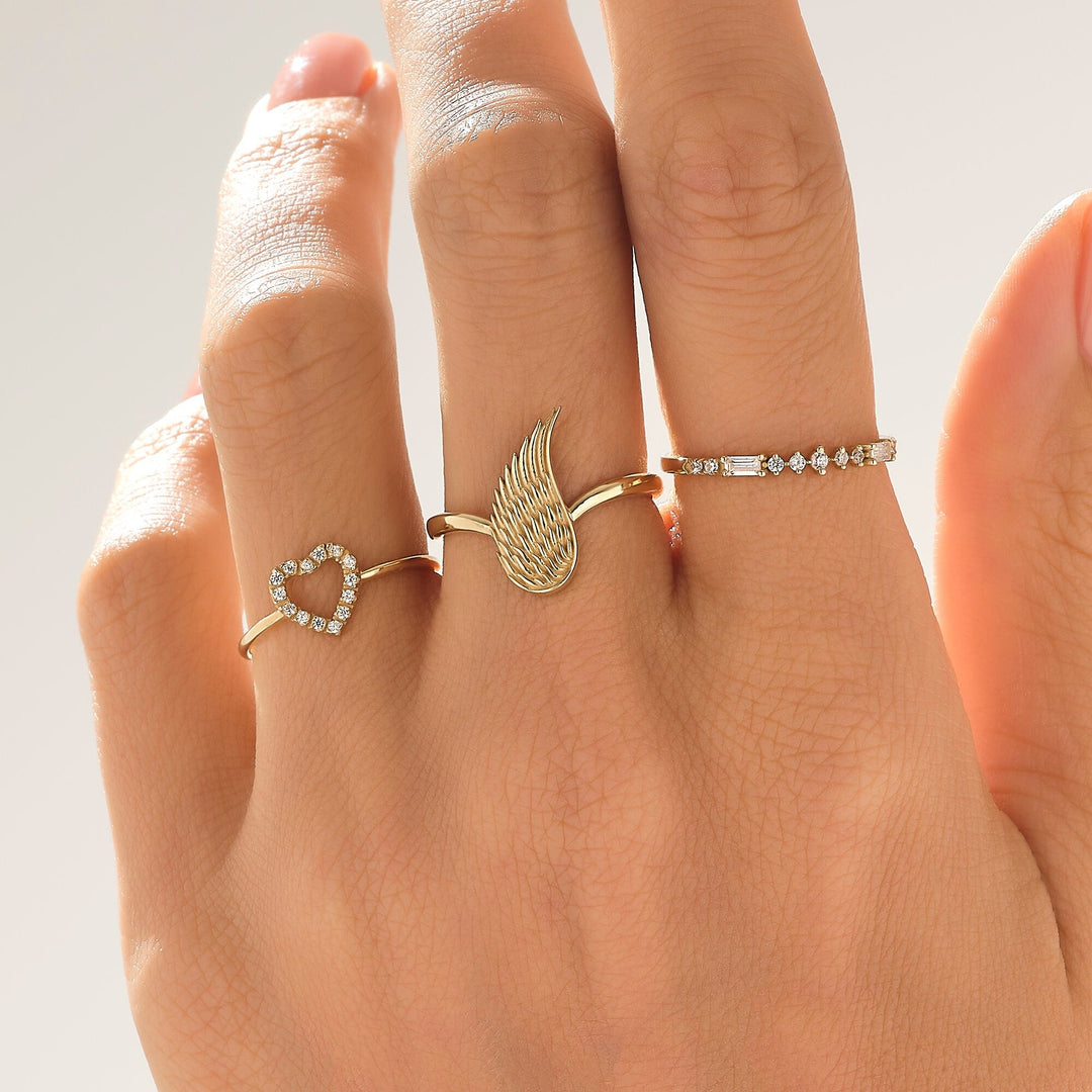 Round Cut Heart Shape Moissanite lab Grown Diamond Wedding Band