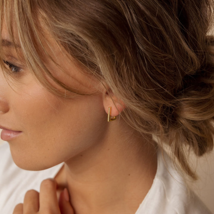 Rectangle Link CVD Diamond Earrings in Yellow Gold