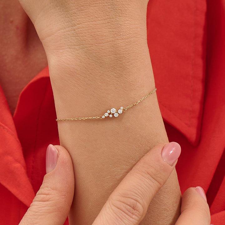 Round Cut CVD Diamond Cluster Bracelet for Women