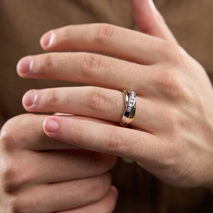 4mm Round Lab Grown Men's Crossover Men's Wedding Band