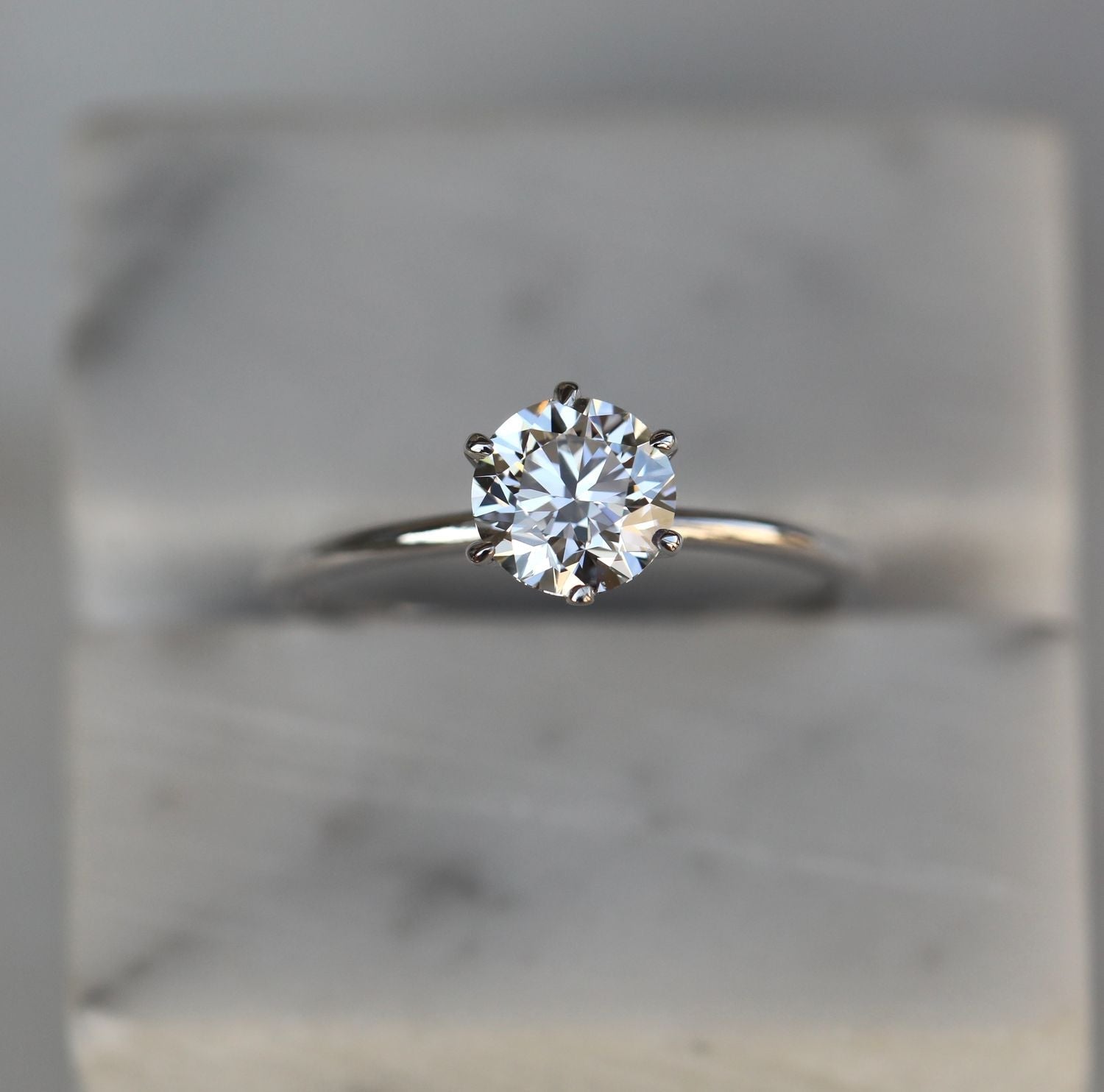 1-0-ct-round-solitaire-cvd-e-vs1-diamond-engagement-ring