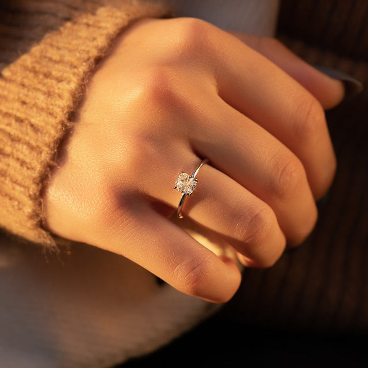2.0CT Cushion Lab Grown F/VS2 Diamond Solitaire Engagement Ring