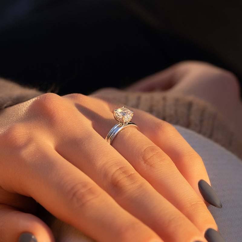 2.0CT Cushion Lab Grown F/VS2 Diamond Solitaire Engagement Ring