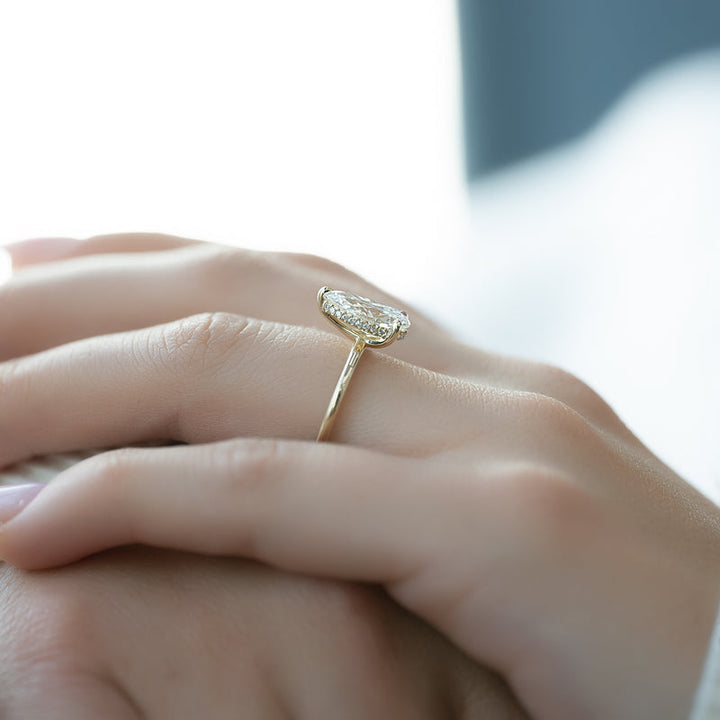 3.0CT Pear Lab Grown F/VS1 Diamond Hidden Halo Engagement Ring