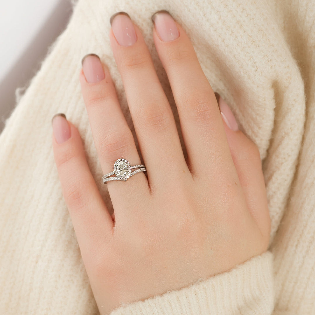 3.0CT Oval Lab Grown E/VVS1 halo Diamond Pave Engagement Ring