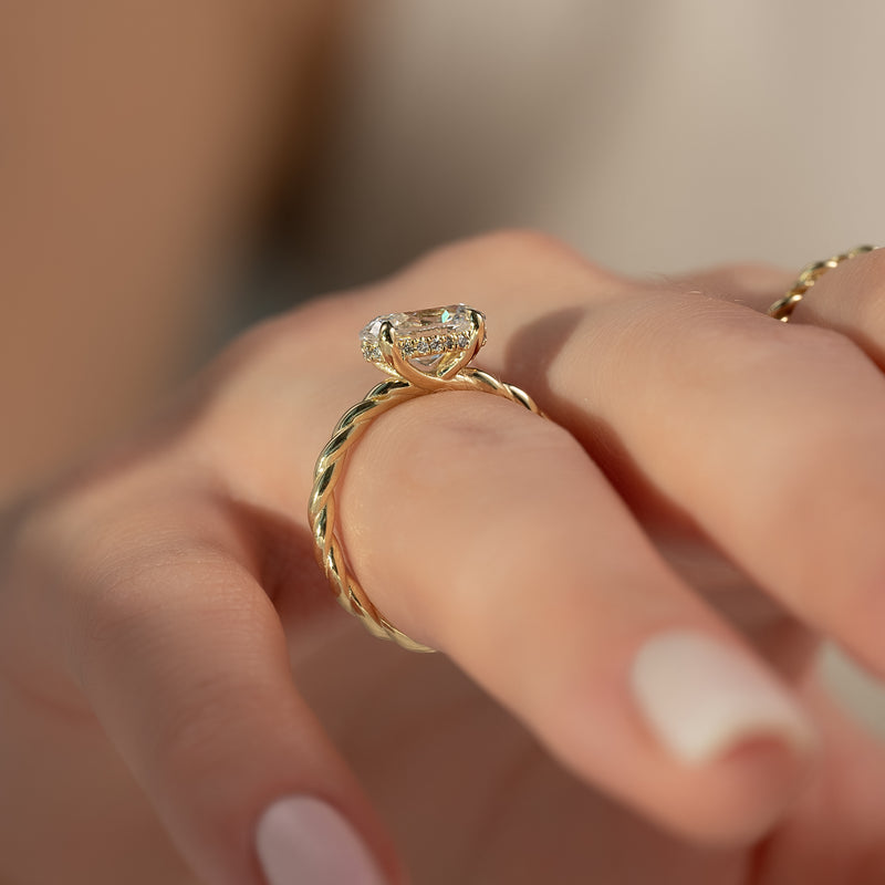 2.50CT Oval Lab Grown F/VS2 Bridge Diamond Braided Engagement Ring