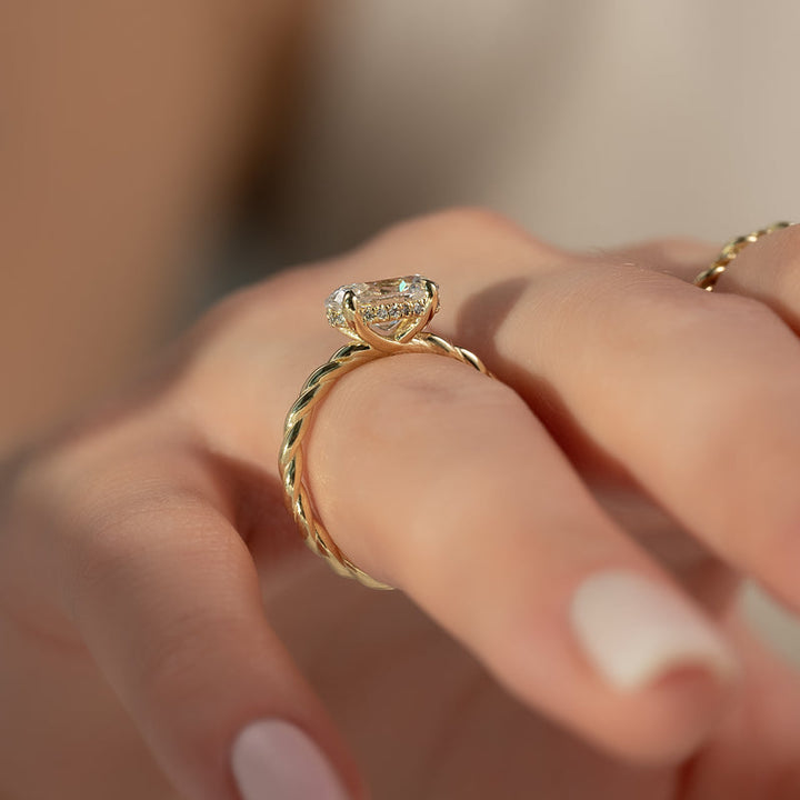 2.50CT Oval Lab Grown F/VS2 Bridge Diamond Braided Engagement Ring