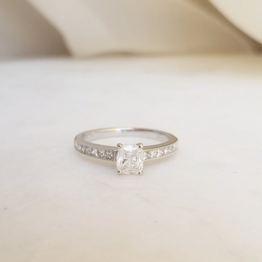 0-54-ct-cushion-solitaire-cvd-f-vs2-diamond-engagement-ring