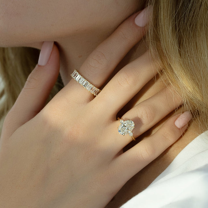 3.50CT Oval Lab Grown E/VVS2 Diamond Three Stone Engagement Ring