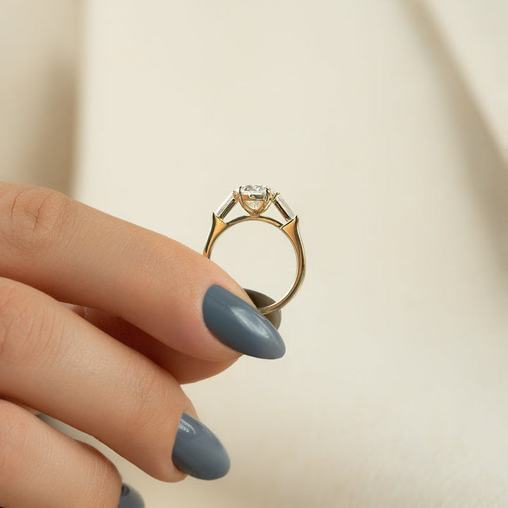 3.50CT Oval Lab Grown E/VS1 Three Stone Diamond Engagement Ring