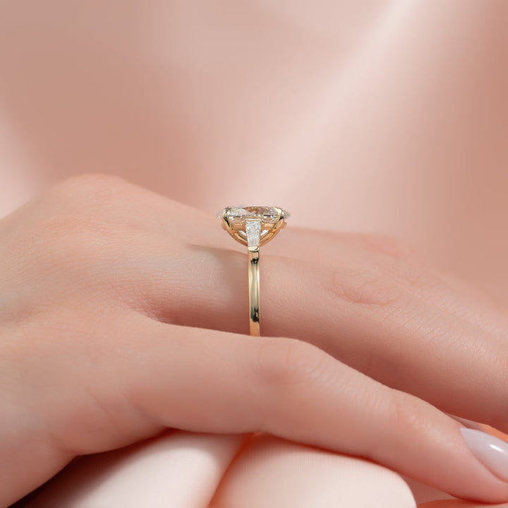 3.50CT Oval Lab Grown E/VS1 Three Stone Diamond Engagement Ring