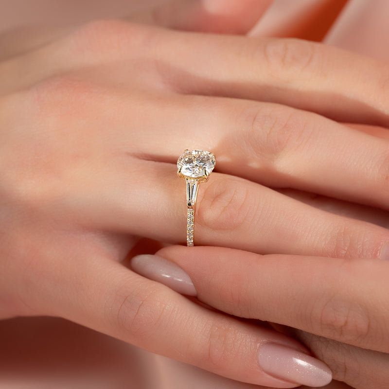 3.50CT Round Lab Grown F/VS1 Diamond Three Stone Engagement Ring