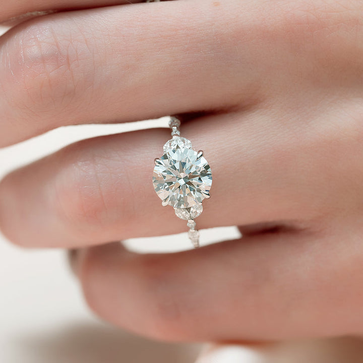 3.50CT Round Lab Grown F/VS2 Diamond Cluster Engagement Ring