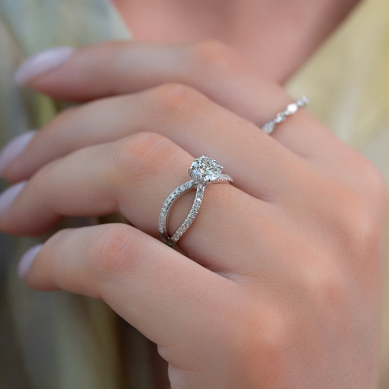 1.50CT Round Lab Grown E/VS2 Diamond Unique Shank Pave Engagement Ring