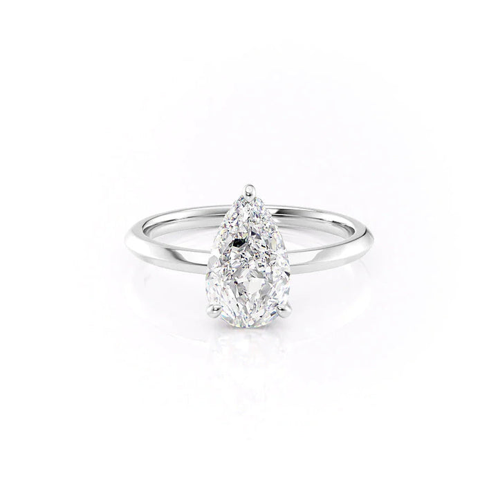 2.50CT Pear Lab Grown D/VVS1 Diamond Solitaire Engagement Ring