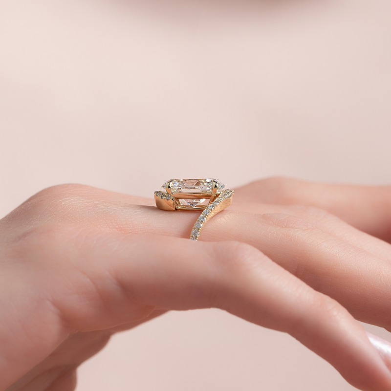 2.0CT Oval Lab Grown E/VS1 Diamond Bypass Engagement Ring