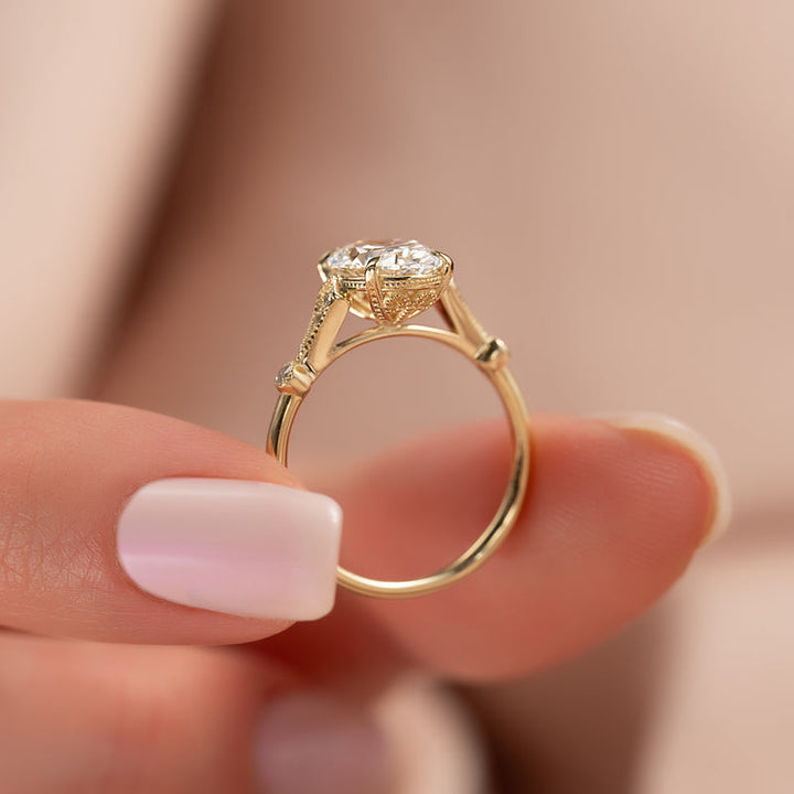 2.50CT Oval Lab Grown F/VS1 Diamond Vintage Milgrain Engagement Ring