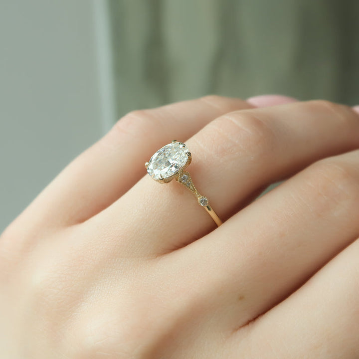 2.50CT Oval Lab Grown F/VS1 Diamond Vintage Milgrain Engagement Ring