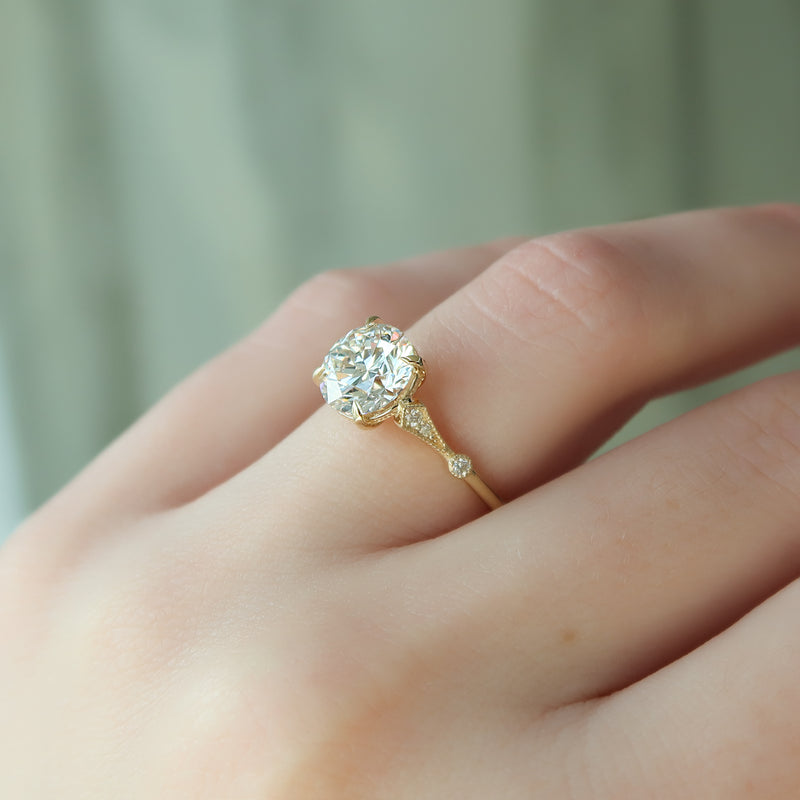 2.50CT Round Lab Grown F/VS1 Diamond Milgrain Pave Engagement Ring