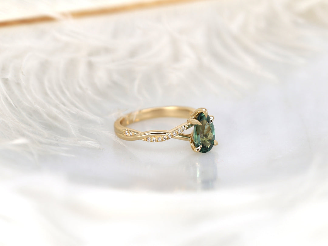 Infinity Shank Ring
2 Carat Sapphire
Modern Engagement Ring
