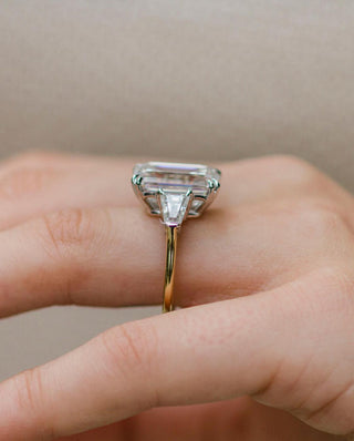 emerald-cut-three-stone-moissanite-engagement-ring