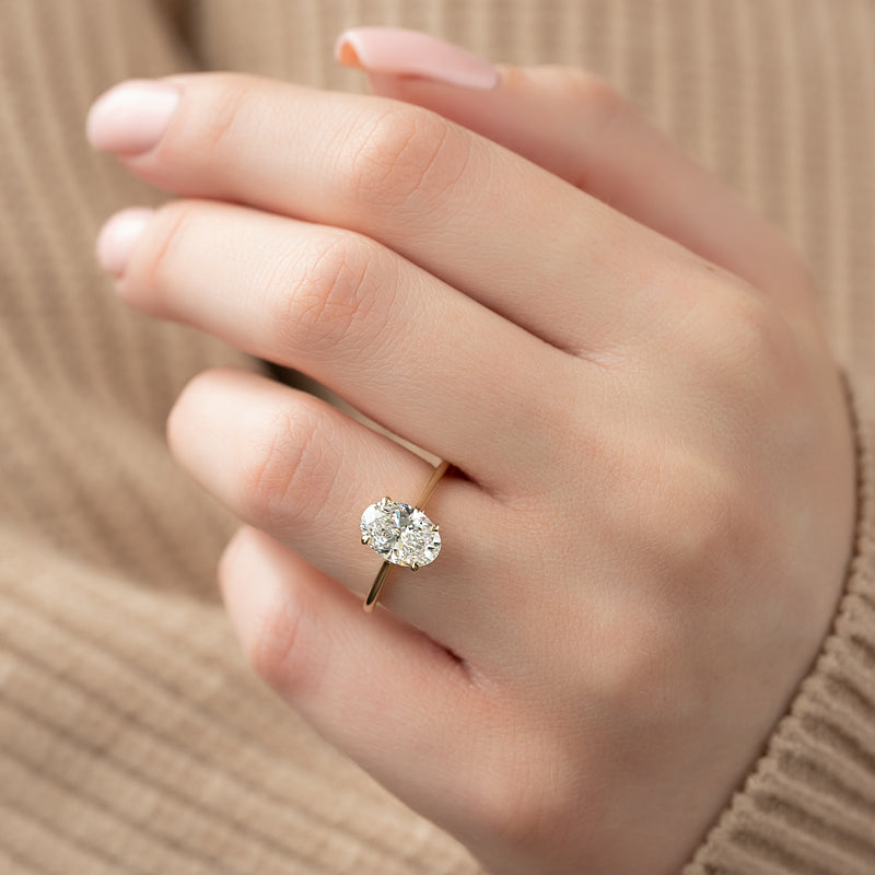 2.50CT Oval Lab Grown E/VVS1 Diamond Solitaire Engagement Ring for Her