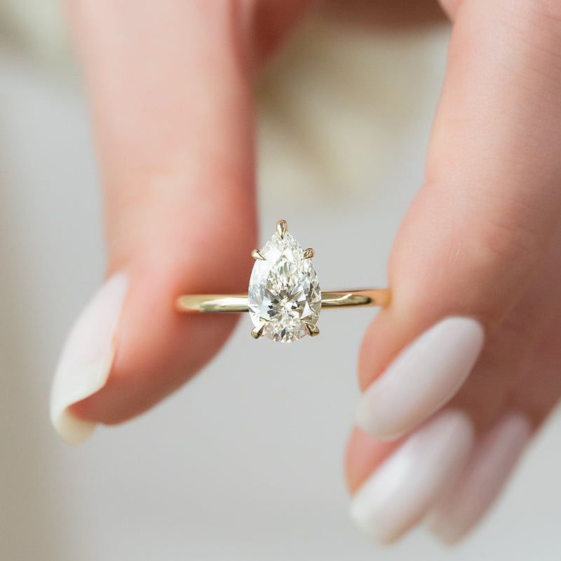 2.50CT Pear Lab Grown E/VS2 Diamond Solitaire Engagement Ring