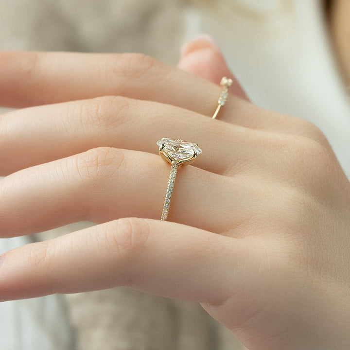 2.50CT Oval Lab Grown F/VS2 Diamond Pave Engagement Ring