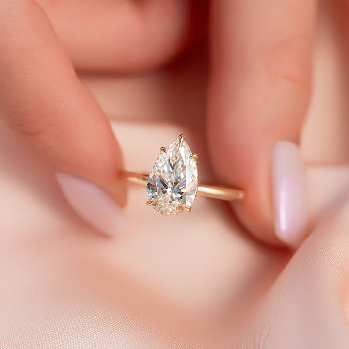 3.50CT Pear Lab Grown E/VVS1 Tulip Set Solitaire Diamond Engagement Ring