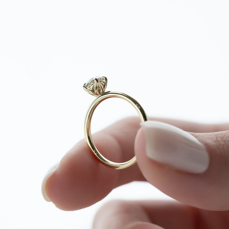 1.0CT Round Lab Grown Diamond F/VS1 Tulip Engagement Ring