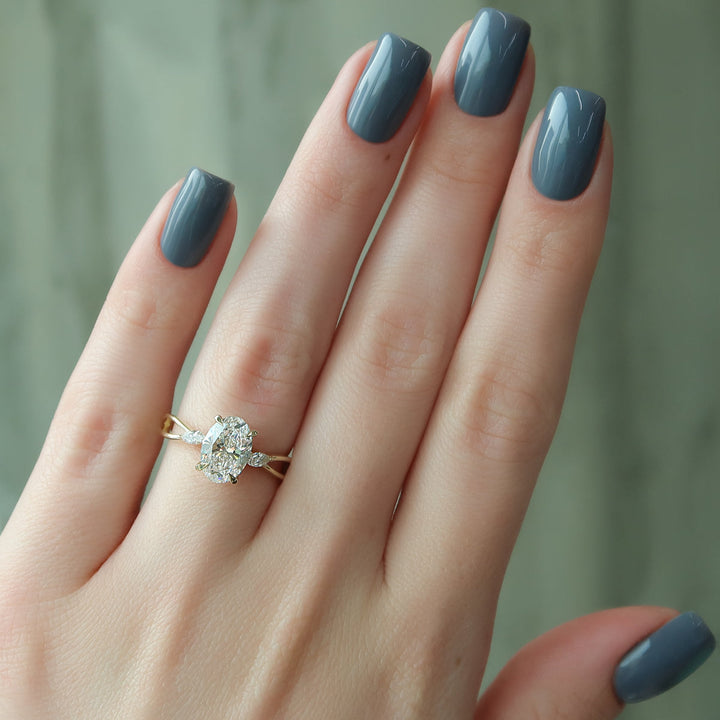2.0CT Oval Lab Grown F/VS1 Diamond Infinity Shank Engagement Ring