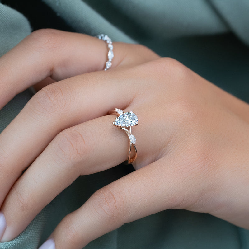 1.50CT Pear Lab Grown F/VS2 Diamond Infinity Engagement Ring