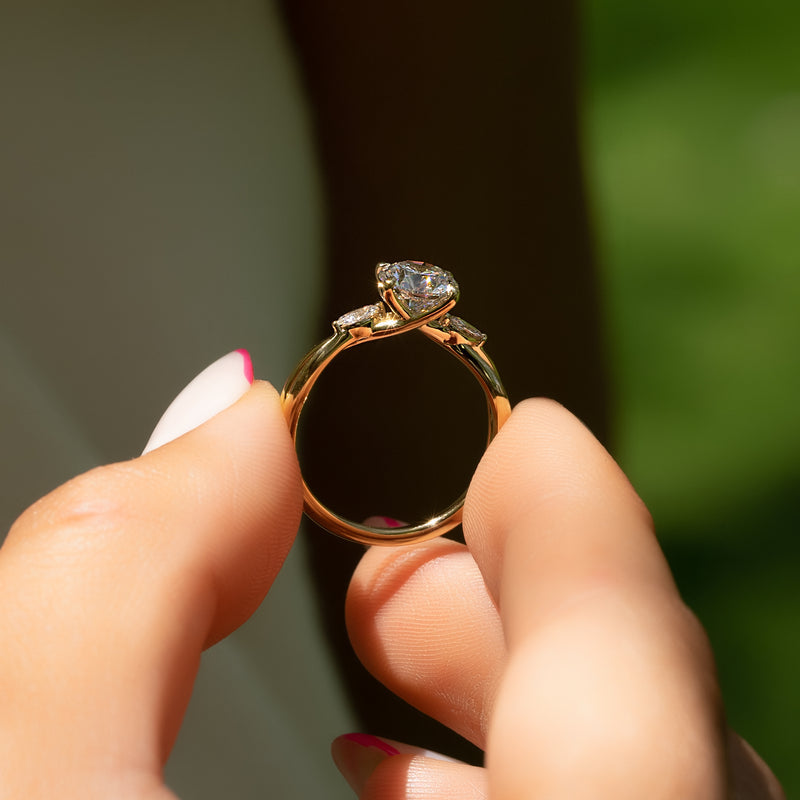 2.0CT Round Lab Grown E/VS2 Diamond Unique Shank Pave Engagement Ring