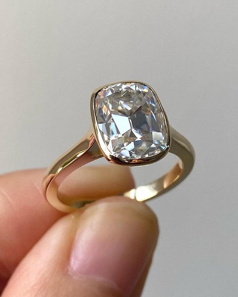 Antique Inspired Ring
3CT Diamond Ring
Contemporary Bridal
Anniversary Diamond Ring
Custom Lab Diamond
Cushion Wedding Ring