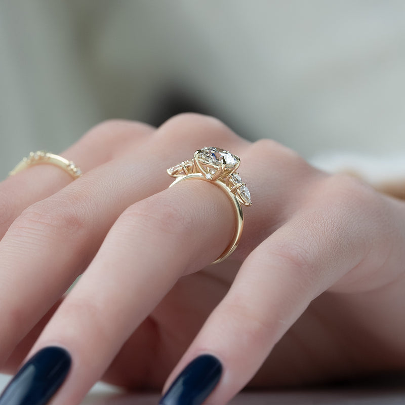 2.50CT Round Lab Grown F/VVS2 Five Stone Diamond Engagement Ring