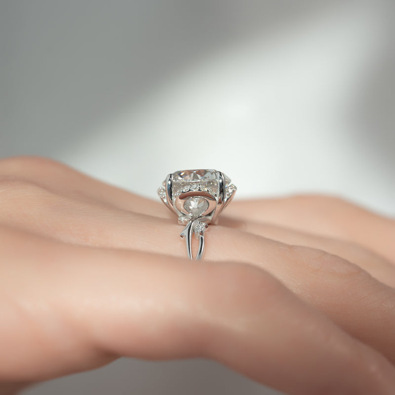 2.50CT Round Lab Grown F/VVS2 Diamond Unique Twig Engagement Ring