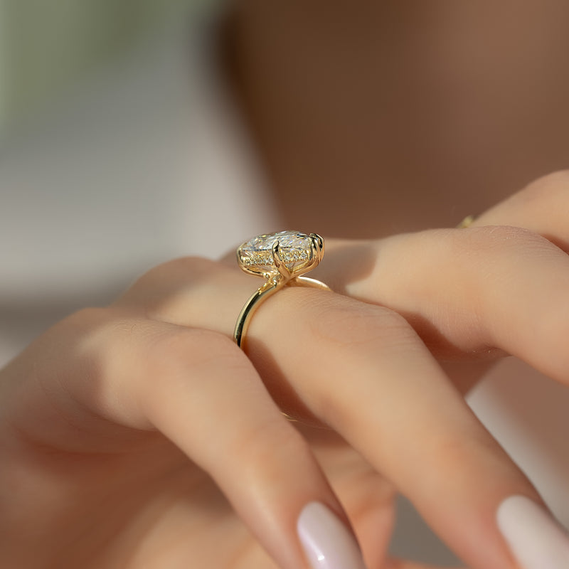 2.50CT Pear Lab Grown F/VVS2 Diamond Hidden Halo Engagement Ring