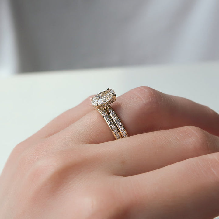 2.0CT Oval Lab Grown E/VS2 Diamond Channel Set Engagement Ring