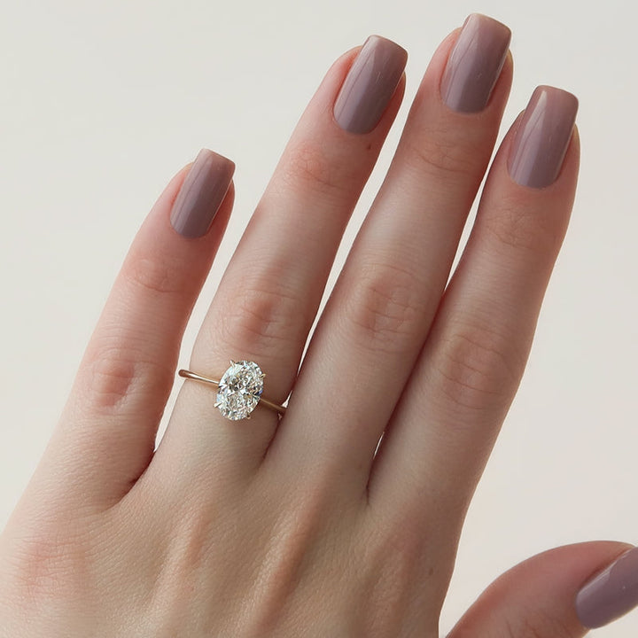 3.50CT Oval Lab Grown F/VS2 Unique Solitaire Diamond Engagement Ring
