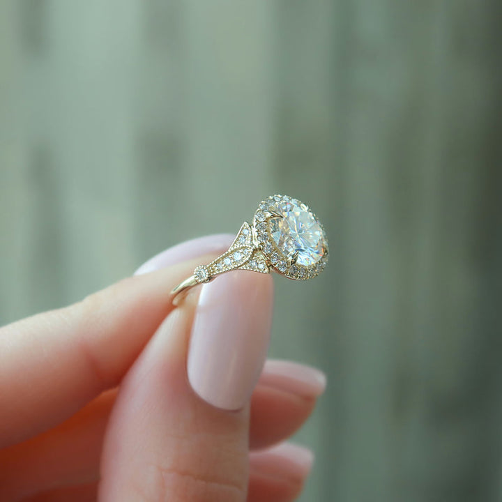 1.50CT Round Lab Grown F/VS1 Halo Diamond Vintage Engagement Ring