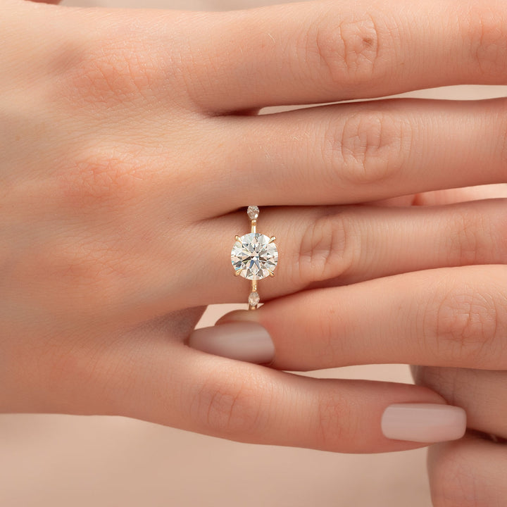 2.0CT Round Lab Grown F/VVS1 Diamond Solitaire Engagement Ring