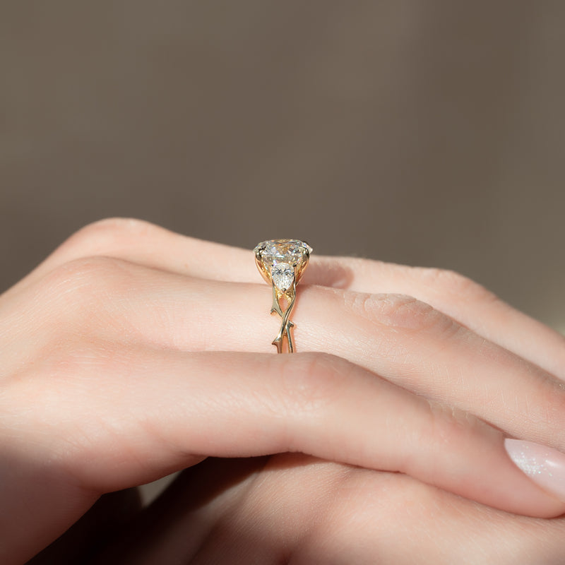 2.0CT Round Lab Grown F/VVS1 Diamond Nature Inspired Engagement Ring