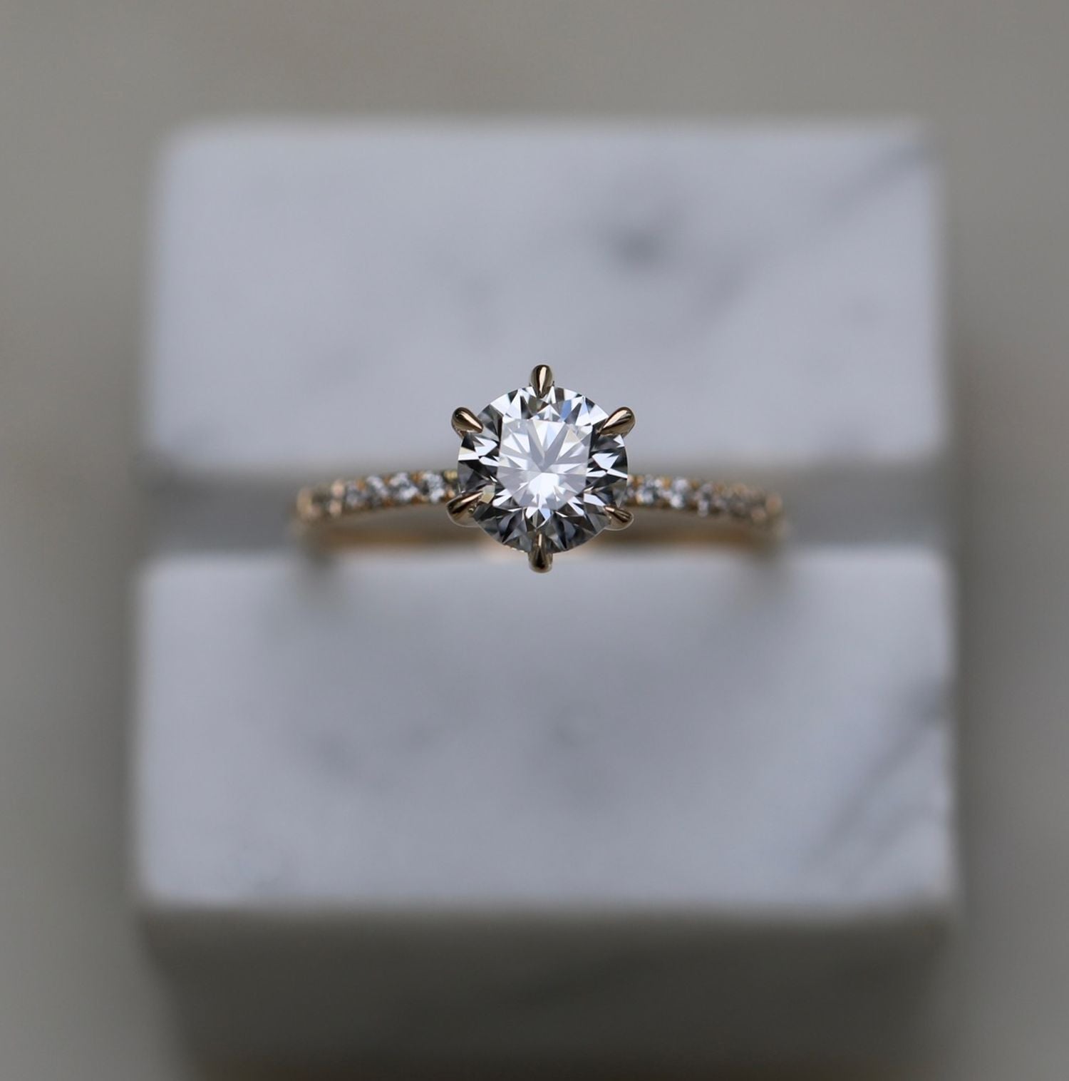 1-0-ct-round-solitaire-cvd-e-vs1-diamond-engagement-ring-1